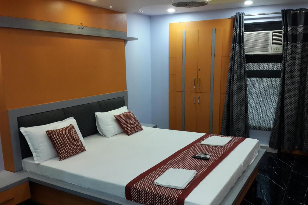 Oyo 86669 Arnav Residency Hotel นิวเดลี ภายนอก รูปภาพ